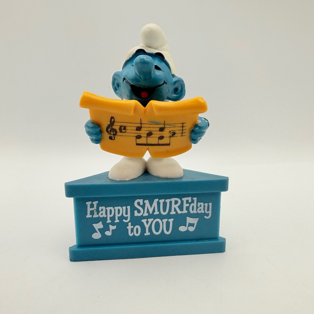 Vintage Schleich Peyo Happy Smurfday to You Birthday Music Figurine Hong Kong